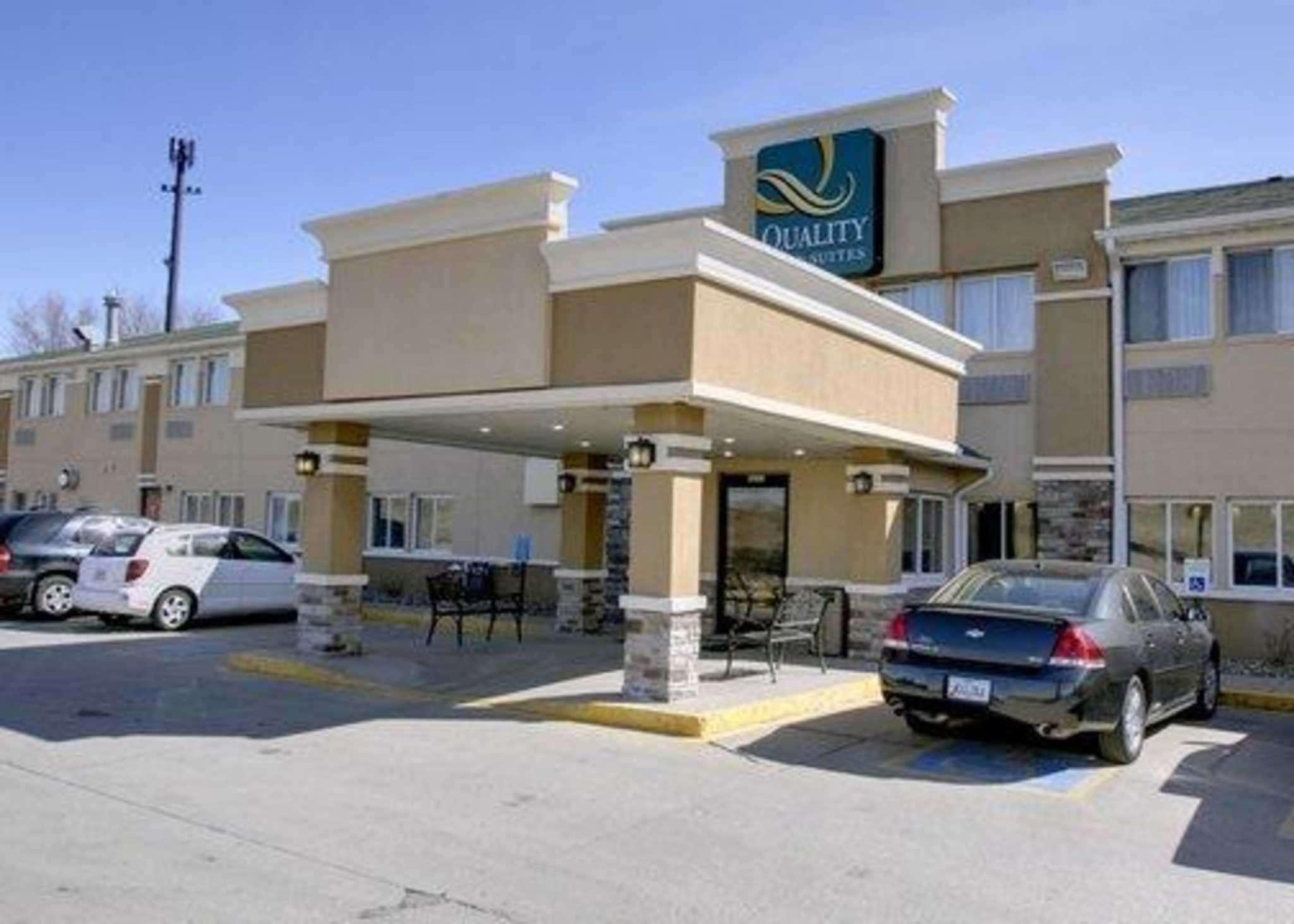Quality Inn & Suites Des Moines Airport Dış mekan fotoğraf