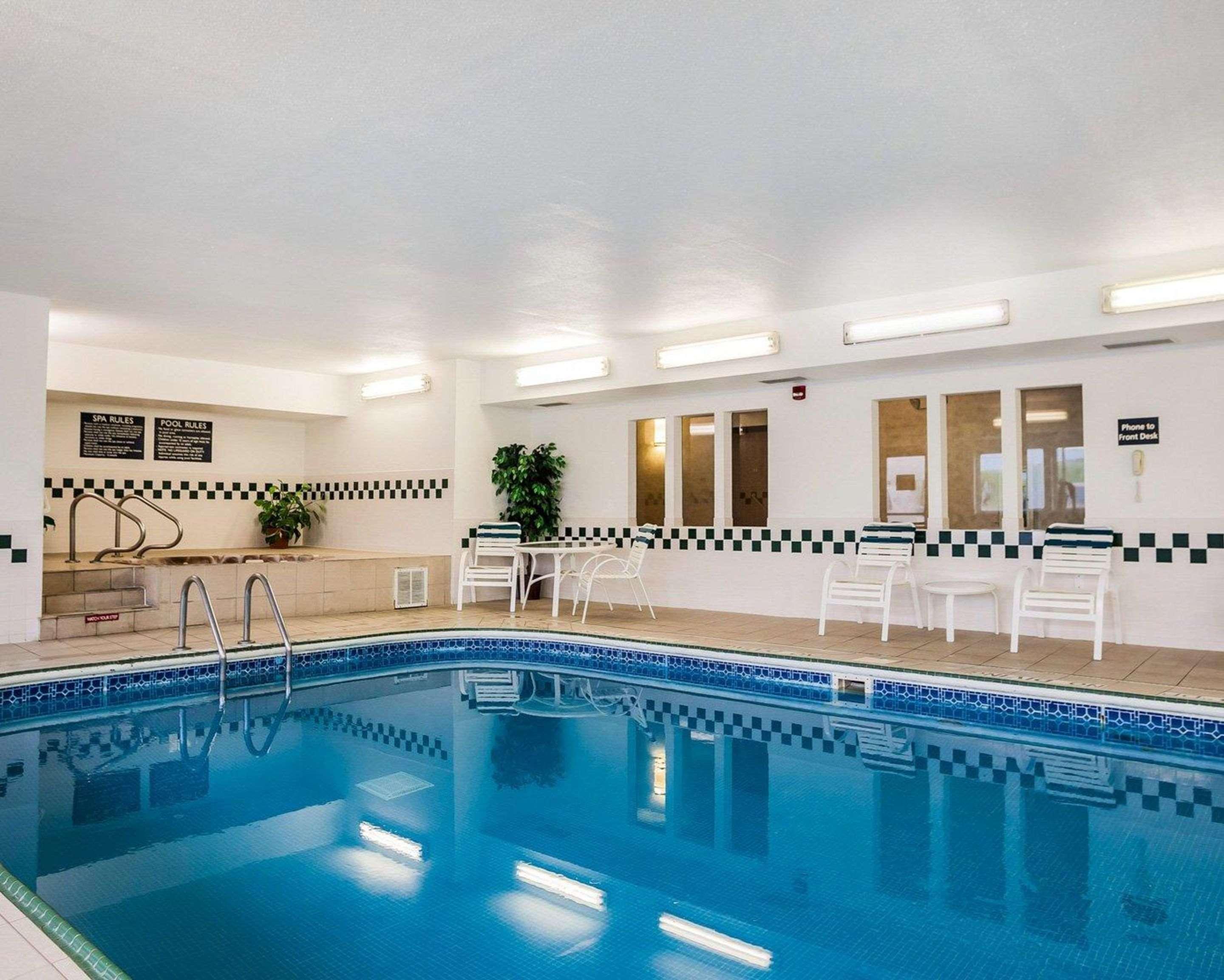 Quality Inn & Suites Des Moines Airport Dış mekan fotoğraf
