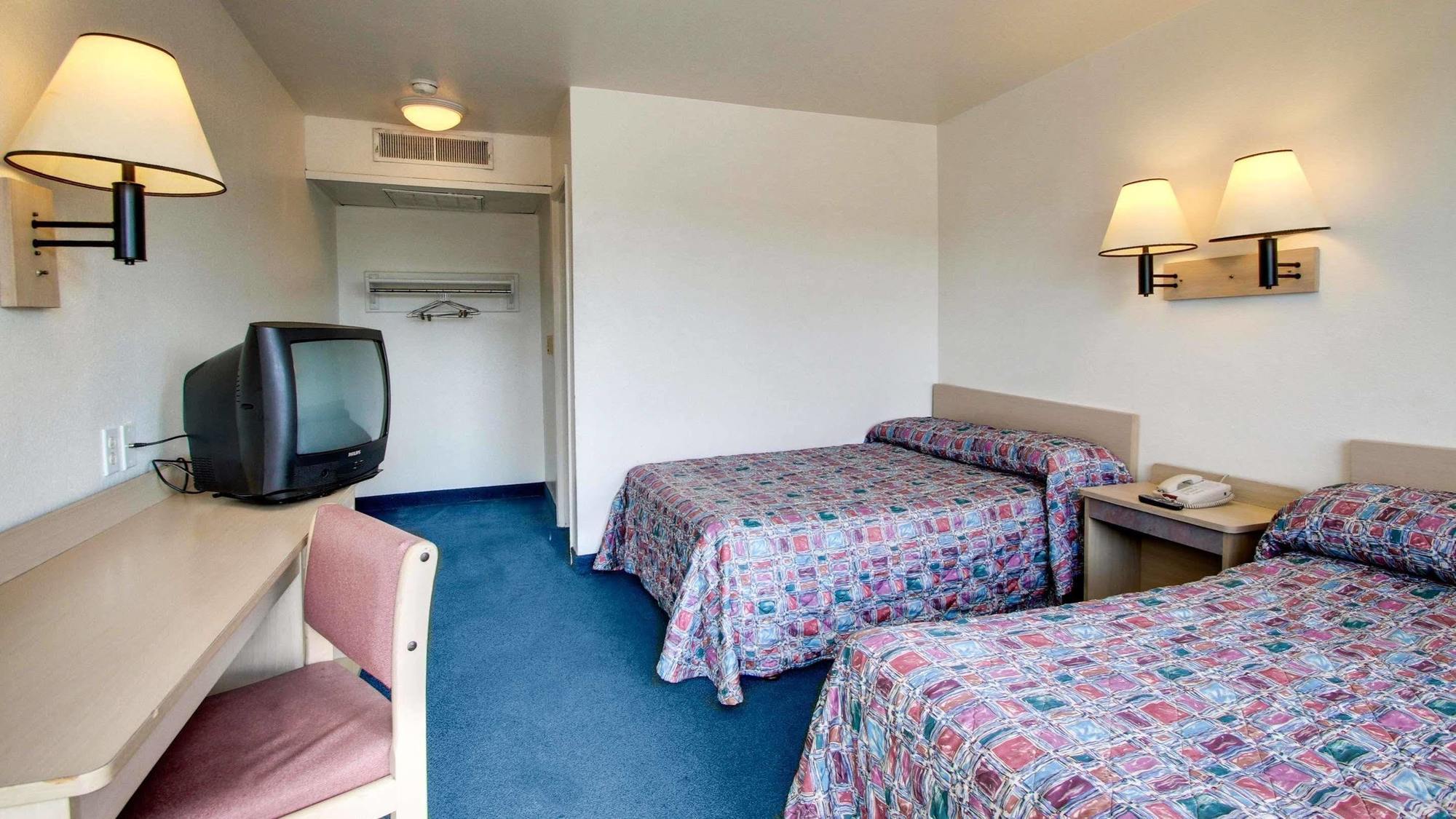 Quality Inn & Suites Des Moines Airport Dış mekan fotoğraf
